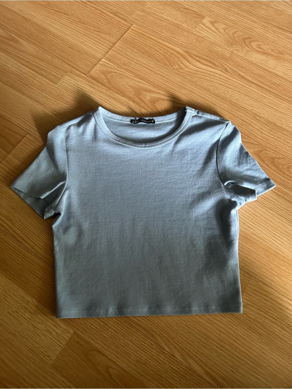 Zara Light Blue Crewneck Cropped Tee Medium
